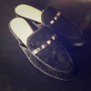 Hip Marc Fisher mules